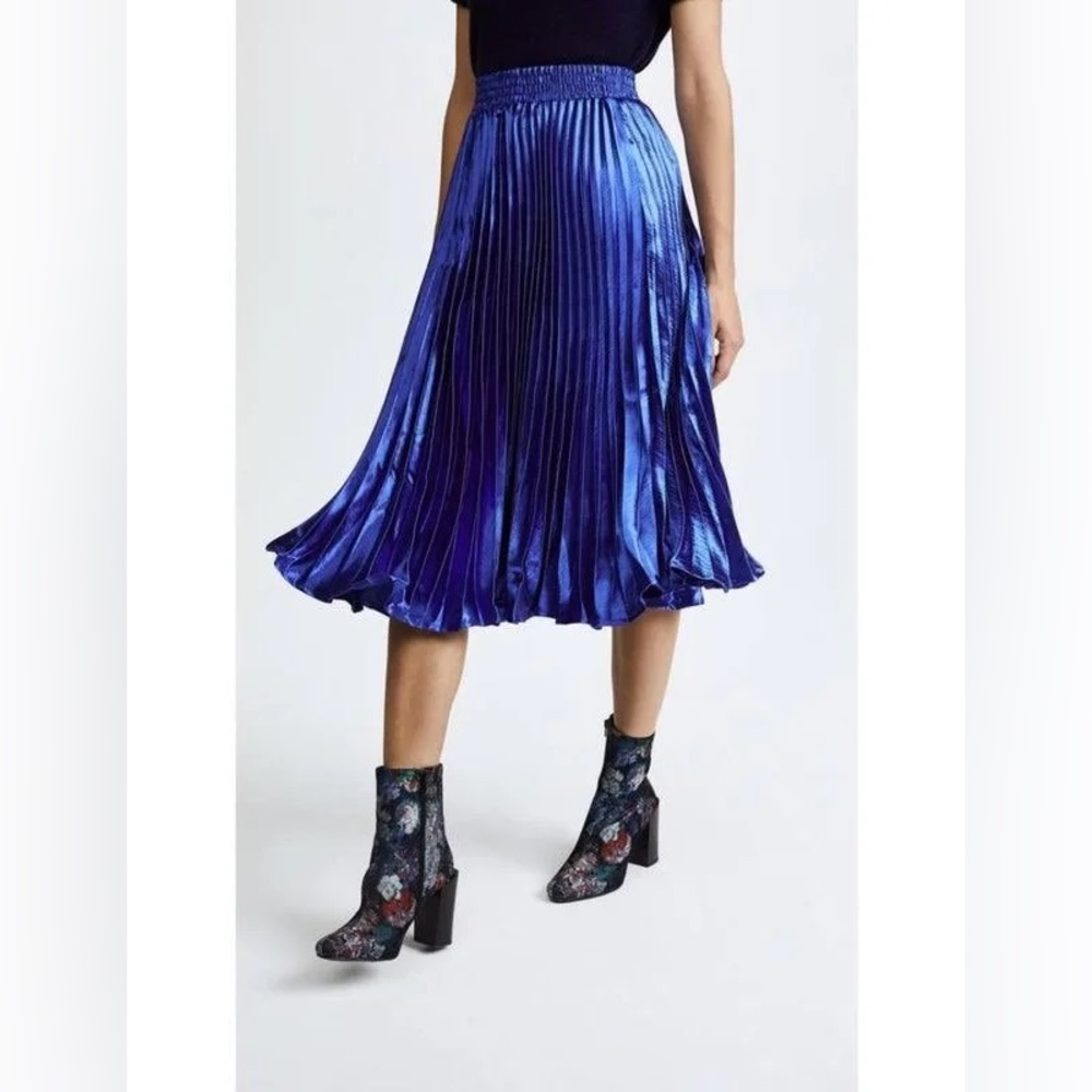 English Factory Pleated Metallic MIDI in Blue Size S